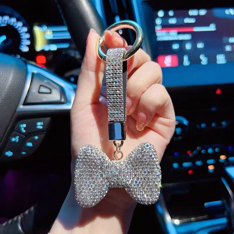 جا سویچی و چارم بگ نگین دار پاپیون🎀💎
