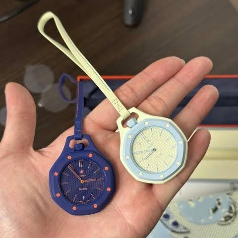 ساعت اودمار پیگه x سواچ AP X SWATCH کالکشن Royal pop✨بالاترین کیفیت کمترین قیمت✅تک و عمده