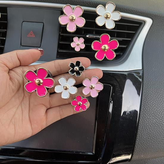 خوشبوکننده ماشین گل دور طلایی🌸